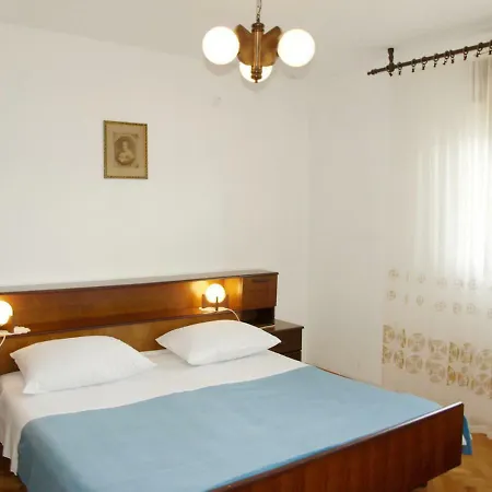 Agneza By Interhome * Brgulje