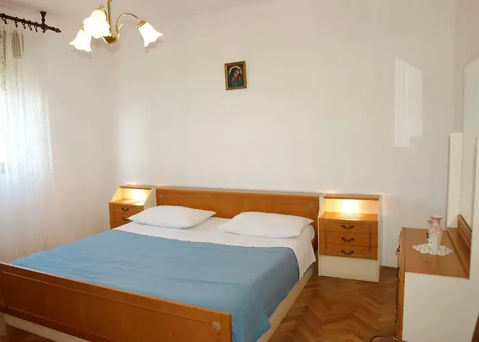 Agneza By Interhome شقة