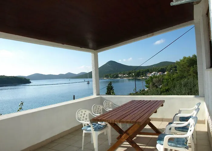 Agneza By Interhome شقة