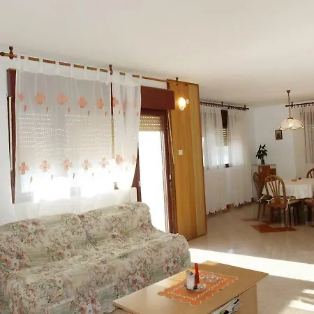 Apartment Agneza By Interhome *