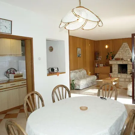 Apartment Agneza By Interhome